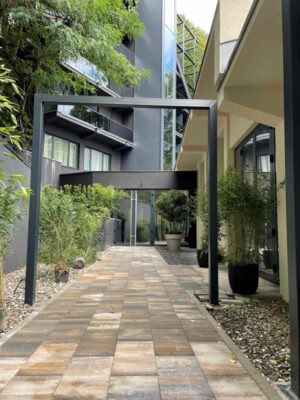 POHODNA PLOŠČA SEMMELROCK ELEGANT, LAVA SIVA MELIRANA