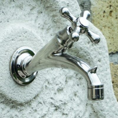 UKRIVLJENA VRTNA PIPA Z NASTAVKOM ZA CEV, KROMIRANA